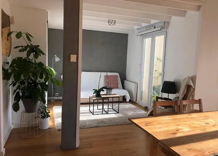 Bordeaux Centre T2 Duplex 65m Hospital Pellegrin Chu